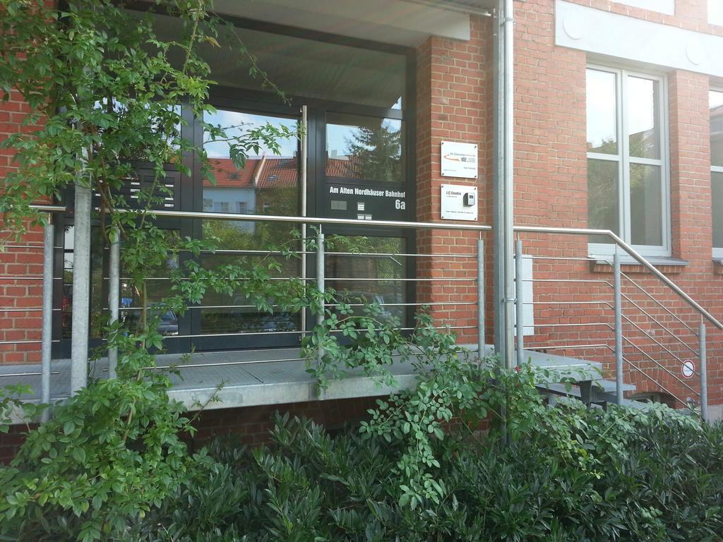 Aryve Jc Studio - Altstadtnahes Boutique Apartment Inklusive Kostenfreiem Parkplatz Erfurt Zimmer foto